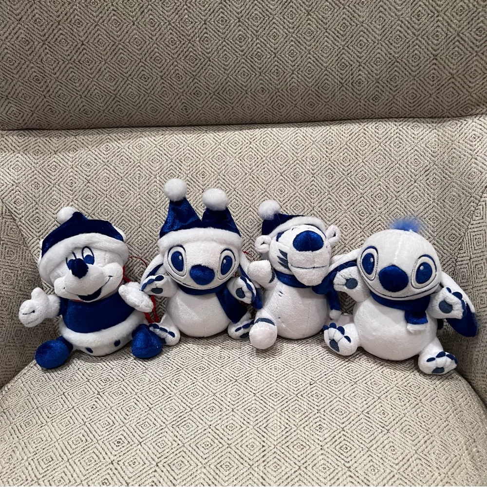 Disney Store Mickey and tigger, Stitch Blue And White Plush Christmas!!